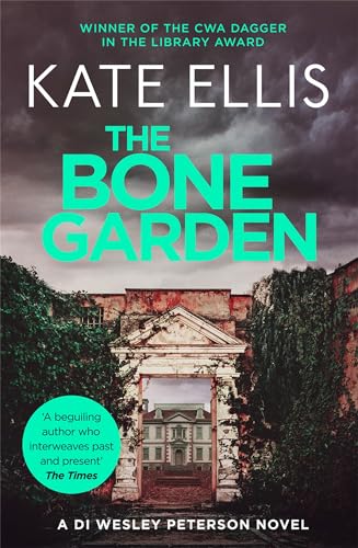 Imagen de archivo de The Bone Garden a la venta por Blackwell's