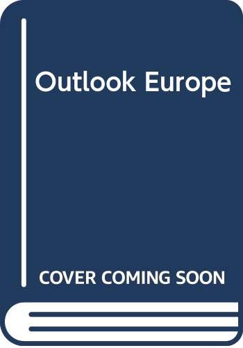 Outlook Europe (9780356062266) by Gordon, K; Robards, J
