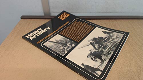 Beispielbild fr Heavy Artillery (World War Two Fact Files) zum Verkauf von WorldofBooks