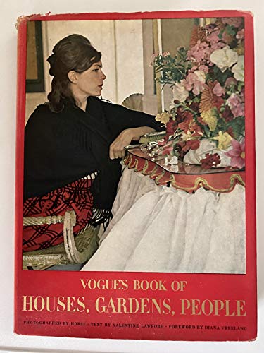 9780370004976: "Vogue's" Book of Houses, Gardens, People