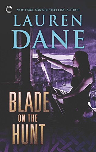 Imagen de archivo de Blade on the Hunt (Goddess with a Blade, 3) a la venta por More Than Words