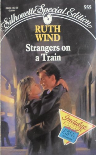 Imagen de archivo de Strangers on a Train a la venta por ThriftBooks-Dallas
