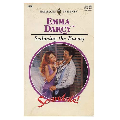 Imagen de archivo de Seducing the Enemy a la venta por Better World Books: West