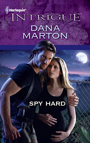 9780373696253: Spy Hard (Harlequin Intrigue)