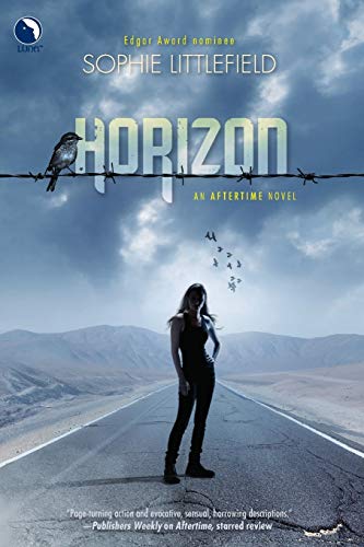 Beispielbild fr Horizon zum Verkauf von BooksRun