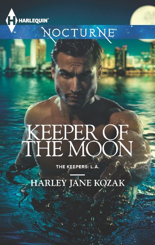 9780373885657: Keeper of the Moon