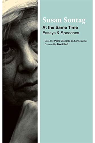 9780374100728: At the Same Time: Essays And Speeches