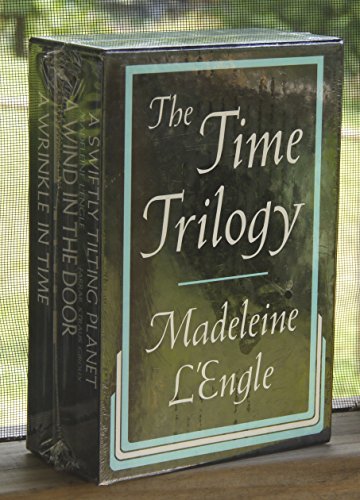 9780374375928: The Time Trilogy: A Swiftly Tilting Planet, A Wind in the Door and A Wrinkle in Time