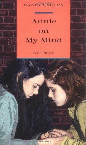 9780374404147: Annie on My Mind (Aerial fiction)