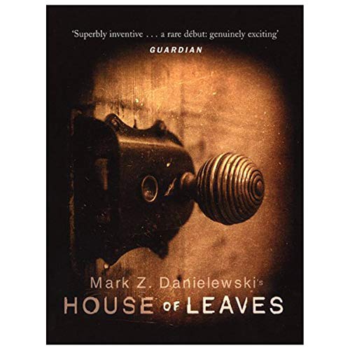 9780375407321: House of Leaves