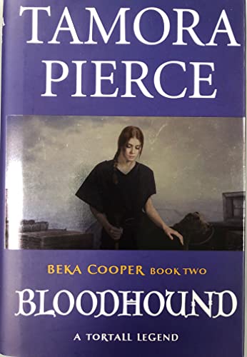Imagen de archivo de Bloodhound (The Legend of Beka Cooper, Book 2) a la venta por Gulf Coast Books