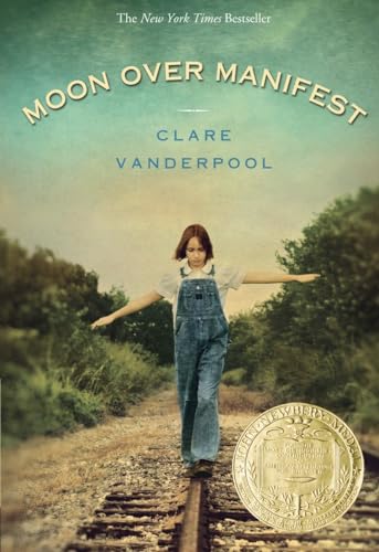 9780375858291: Moon Over Manifest: (Newbery Medal Winner)