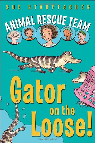 Imagen de archivo de Animal Rescue Team: Gator on the Loose! a la venta por Gulf Coast Books