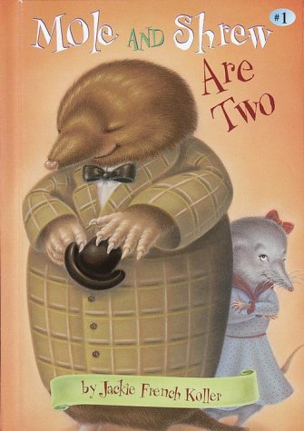 9780375906909: Mole and Shrew Are Two (A Stepping Stone Book(TM))