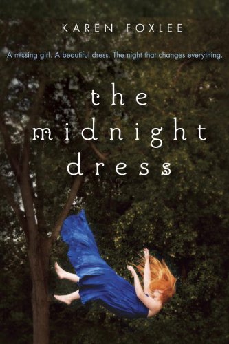 Imagen de archivo de The Midnight Dress a la venta por Book ReViews