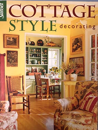 Beispielbild fr Cottage Style Decorating zum Verkauf von Better World Books
