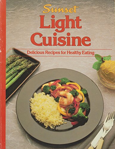 Imagen de archivo de Light Cuisine a la venta por Better World Books