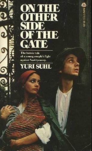 Imagen de archivo de On the Other Side of the Gate a la venta por ThriftBooks-Atlanta