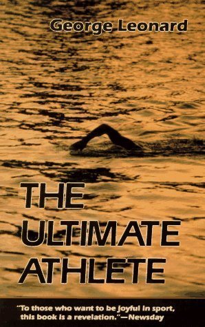 9780380430673: THE ULTIMATE ATHLETE. RE-VISIONING SPORTS, PHYSICAL EDUCATION, AND THE BODY