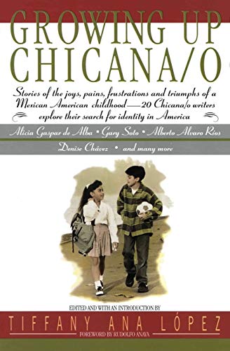 Beispielbild fr Growing Up Chicana/o zum Verkauf von The Book Cellar, LLC