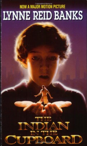 9780380725588: The Indian in the Cupboard: Movie Tie in