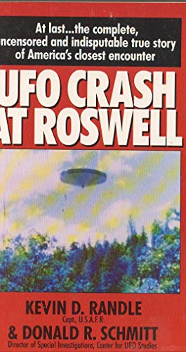 Beispielbild fr Ufo Crash at Roswell zum Verkauf von Your Online Bookstore