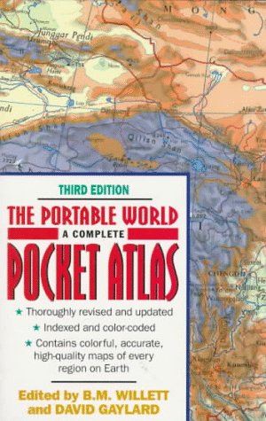 Imagen de archivo de Portable World Atlas a la venta por Wonder Book