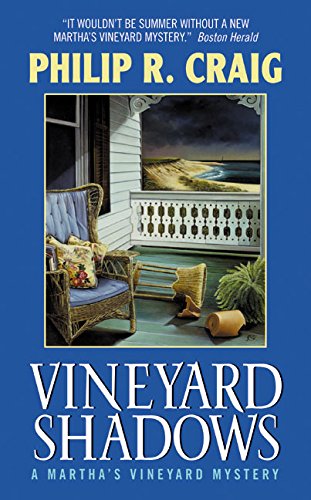 Beispielbild fr Vineyard Shadows : A Martha's Vineyard Mystery zum Verkauf von Better World Books