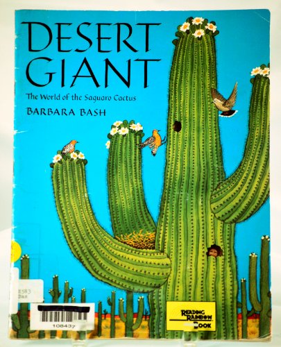 9780382336546: Desert Giant: The World of the Saguaro Cactus