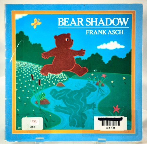 9780382336560: Bear Shadow