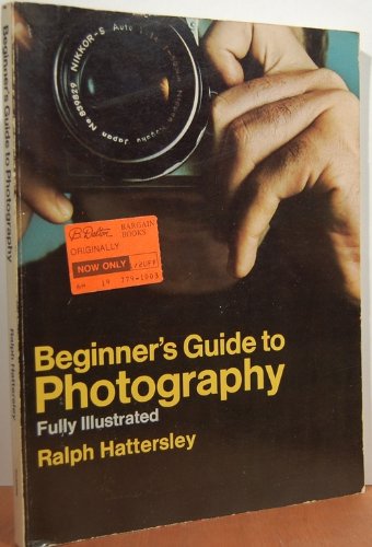 9780385020831: Beginner's guide to photography