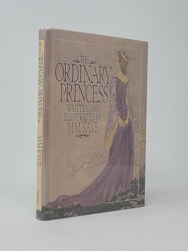 Imagen de archivo de The Ordinary Princess a la venta por Hawking Books