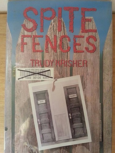 9780385320887: Spite Fences