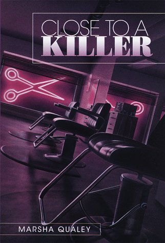 Imagen de archivo de Close to a Killer a la venta por BookHolders