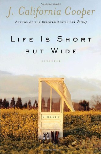 Imagen de archivo de Life Is Short But Wide a la venta por SecondSale