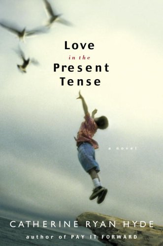 Imagen de archivo de Love in the Present Tense a la venta por SecondSale