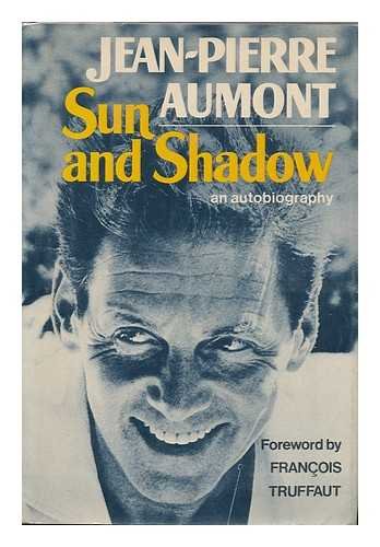 Beispielbild fr Sun and shadow zum Verkauf von Wonder Book