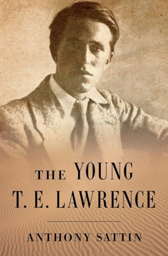 Imagen de archivo de The Young T. E. Lawrence a la venta por Books From California