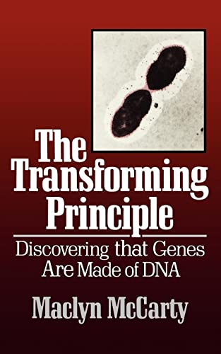 9780393304503: The Transforming Principle: Discovering that Genes Are Made of DNA (Commonwealth Fund Book Program)