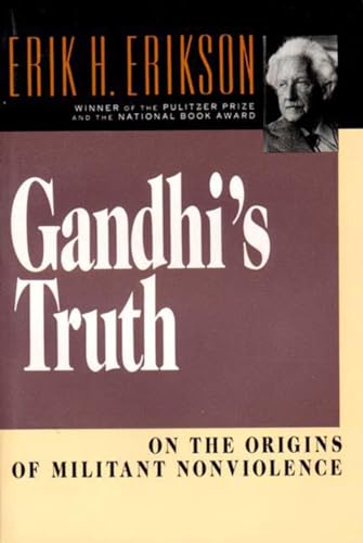 Imagen de archivo de Gandhi's Truth: On the Origins of Militant Nonviolence a la venta por ThriftBooks-Atlanta