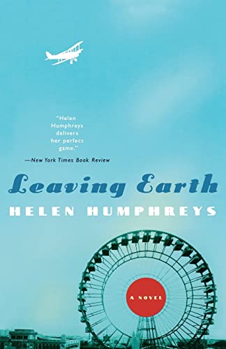 Imagen de archivo de Leaving Earth a la venta por ThriftBooks-Dallas