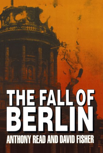 9780393332414: The Fall of Berlin