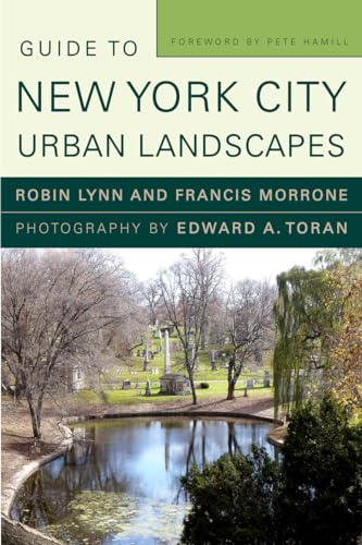 Imagen de archivo de Guide to New York City Urban Landscapes a la venta por Better World Books