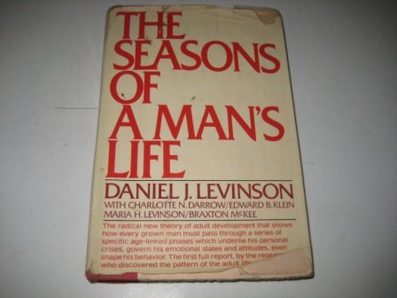 9780394406947: The Seasons of a Man's Life