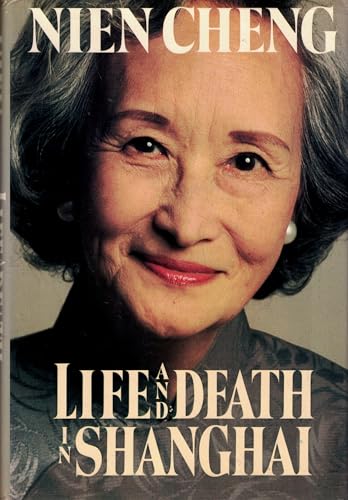 9780394555485: Life and Death in Shanghai