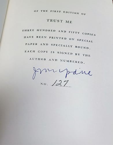 Beispielbild fr Trust Me: Short Stories (First Edition) zum Verkauf von Dan Pope Books
