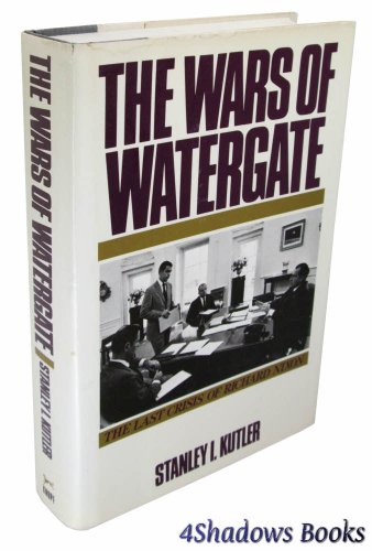 9780394562346: The Wars of Watergate: The Last Crisis of Richard Nixon