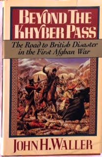 9780394569345: Beyond the Khyber Pass: The Road to British Disaster in the First Afghan War