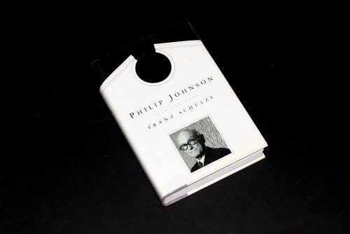 Philip Johnson . Life and Work .