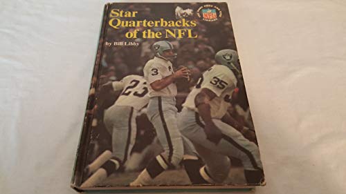 Beispielbild fr Star Quarterbacks of the NFL (NFL Punt Pass And Kick Library #13) zum Verkauf von ThriftBooks-Dallas